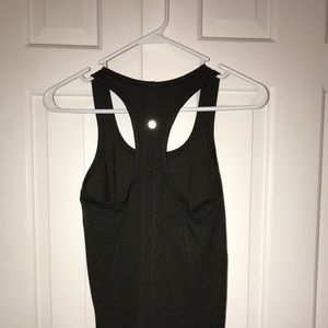 NWOT LULULEMON TANK TOP